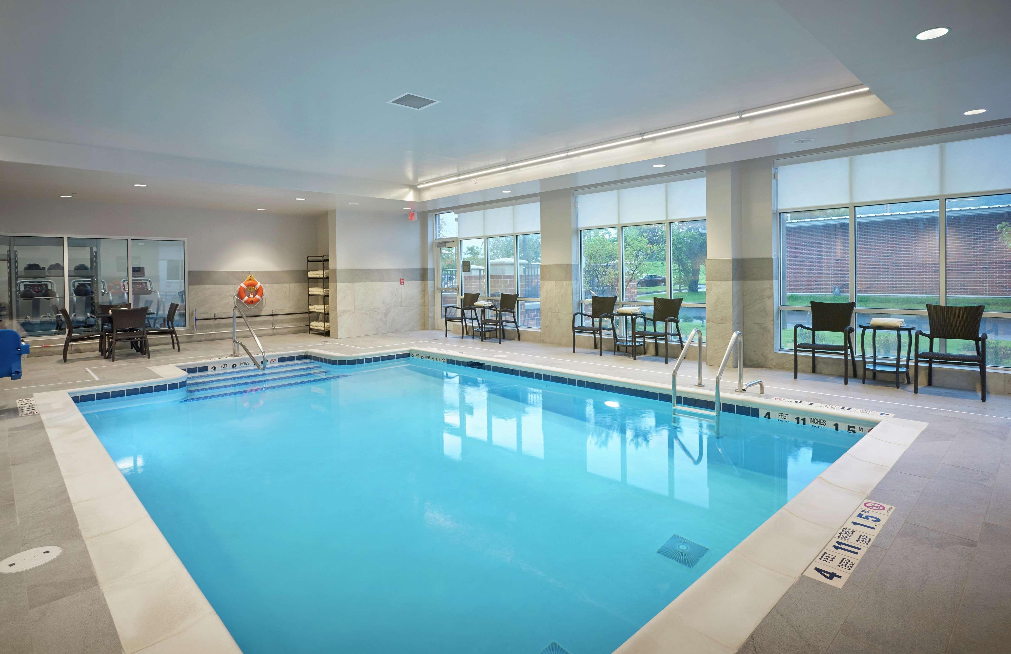 Hilton Garden Inn Corning Downtown Exteriör bild