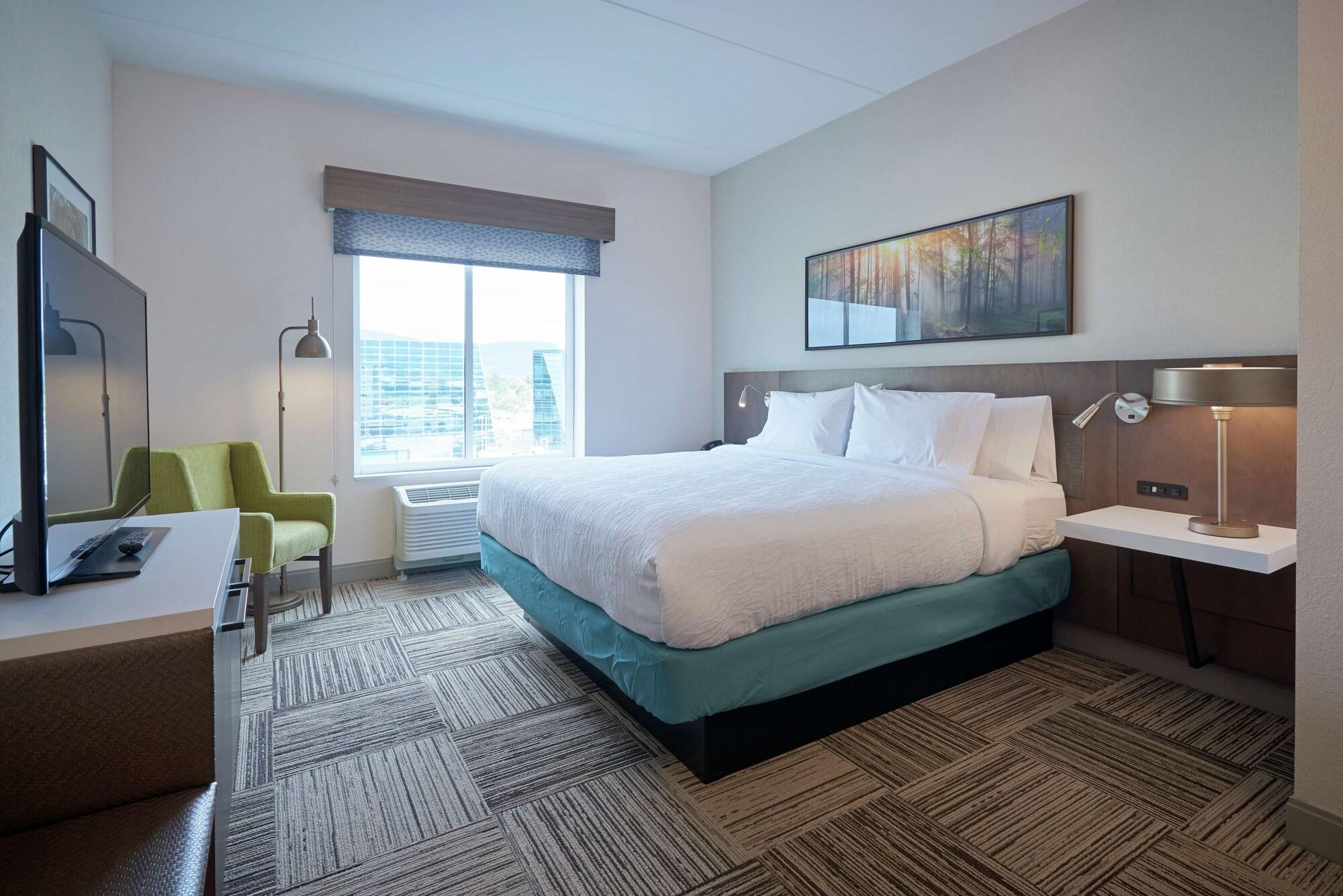 Hilton Garden Inn Corning Downtown Exteriör bild
